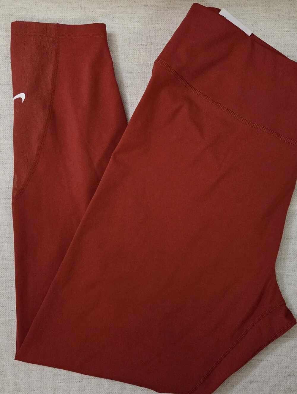 High-Rise Active Leggings in Rust Red